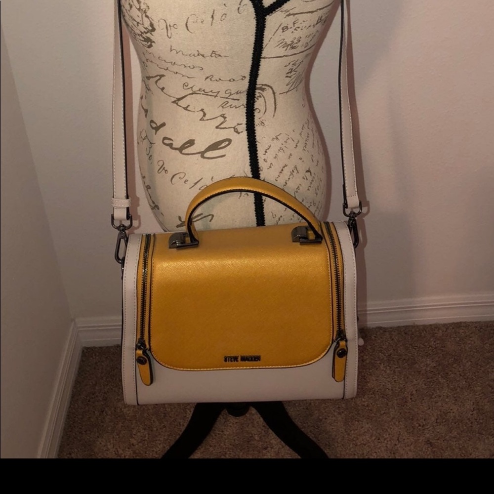 Steve Madden crossbody bag